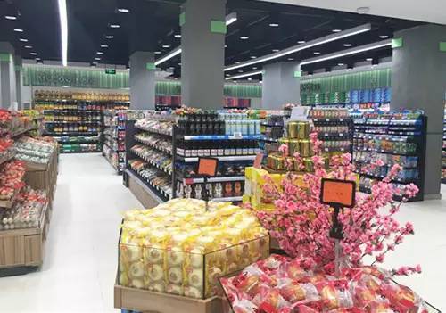 新业态层出不穷 探访中百首家“邻里生鲜绿标店”日用百货